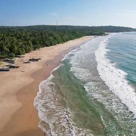 Mawella Beach Resort Tangalle Exterior foto